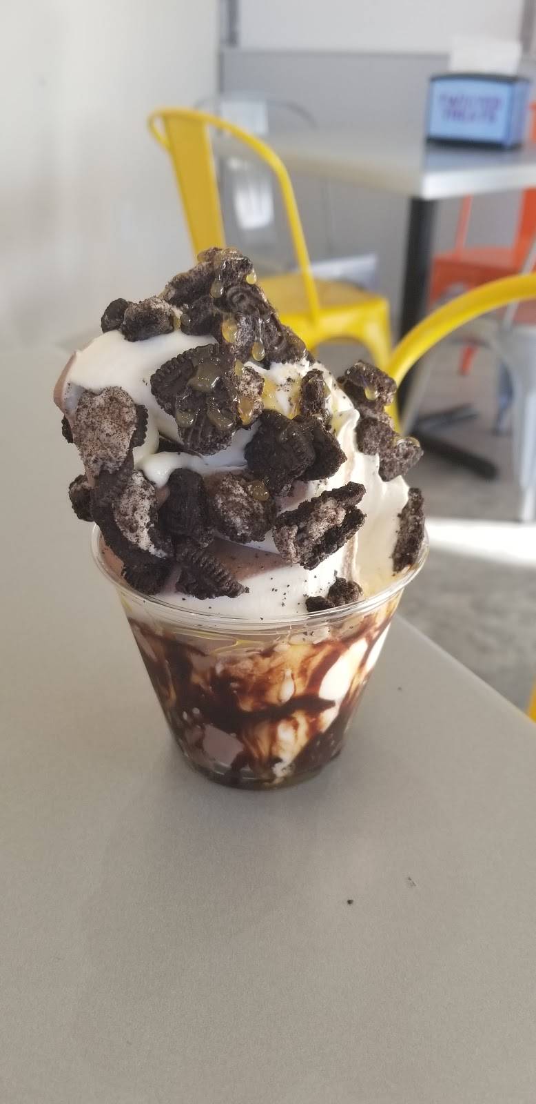 Twisted Treats | restaurant | 4820 TX-121, Lewisville, TX 75056, USA | 9725908660 OR +1 972-590-8660