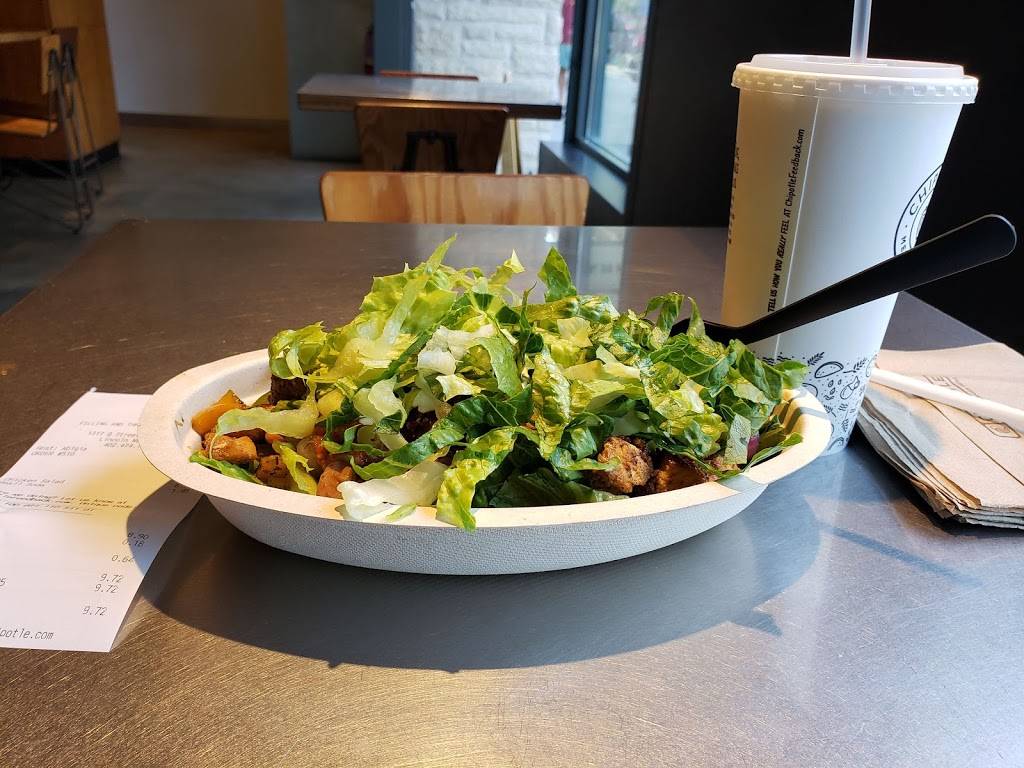 Chipotle Mexican Grill | restaurant | 1317 Q St Suite 100, Lincoln, NE 68508, USA | 4024741133 OR +1 402-474-1133