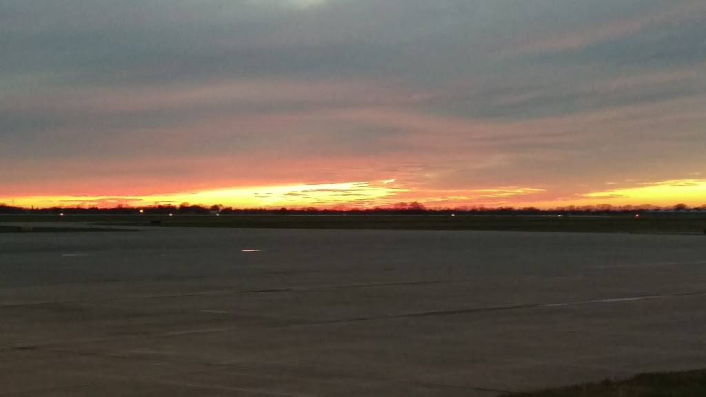 Airport Steakhouse | restaurant | 410 Airport Rd, Mattoon, IL 61938, USA | 2172349433 OR +1 217-234-9433