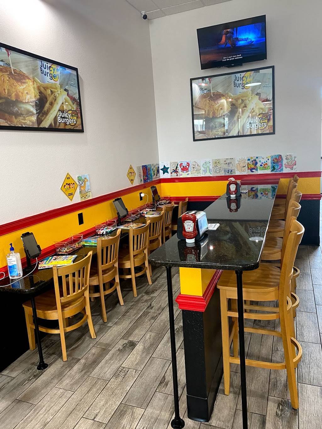 Juicy burger central Florida. winter haven | restaurant | 585 Cypress Gardens Blvd, Winter Haven, FL 33880, USA | 8632297373 OR +1 863-229-7373