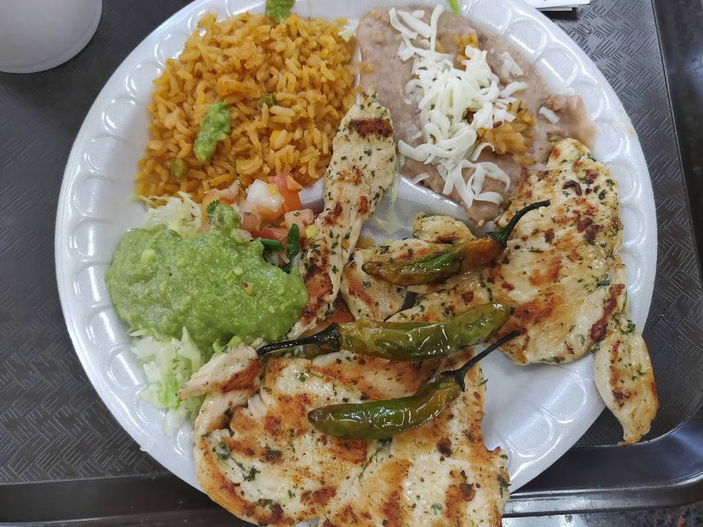 Broncos Mexican Food | restaurant | 2455 Otay Center Dr, San Diego, CA 92154, USA | 6196907428 OR +1 619-690-7428