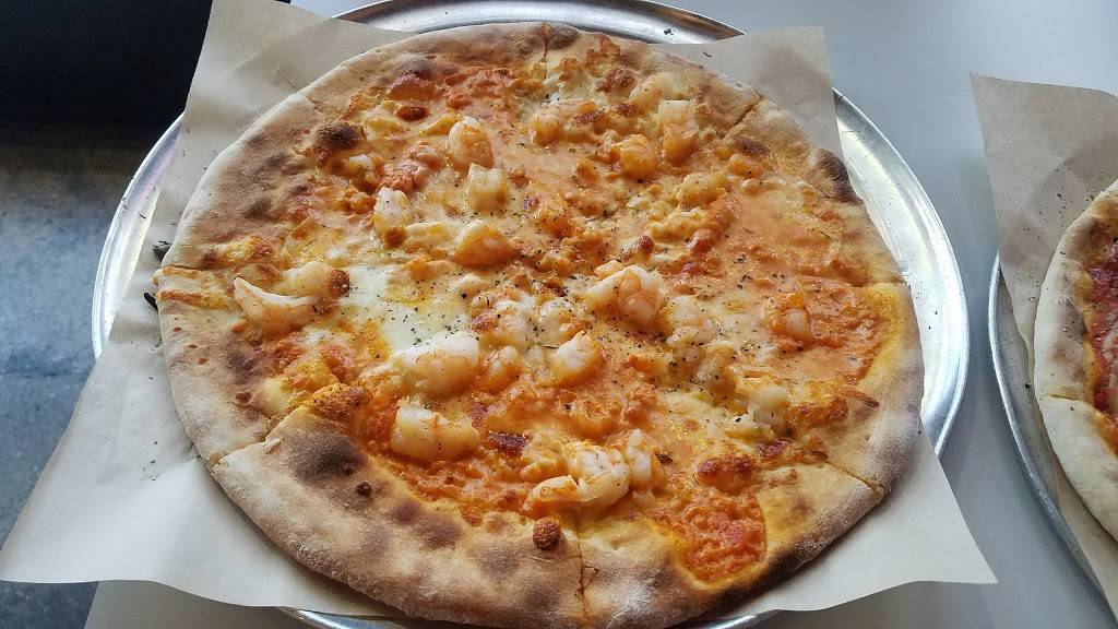 Berris Pizza | restaurant | 7123 Sunset Blvd, Los Angeles, CA 90046, USA | 3239772121 OR +1 323-977-2121