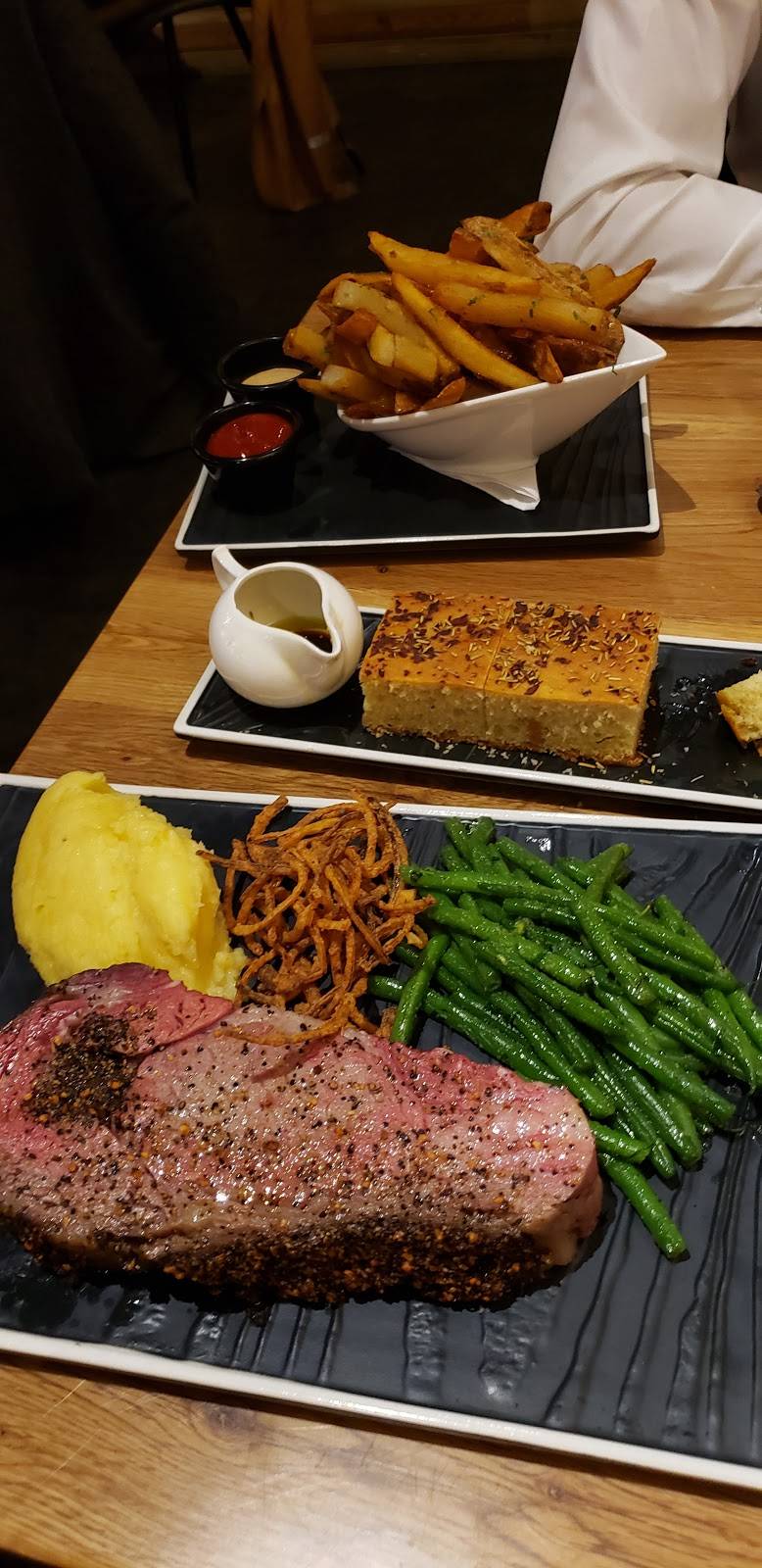 PEPPERCRUST | restaurant | 253 NY-59, Suffern, NY 10901, USA | 8455335370 OR +1 845-533-5370