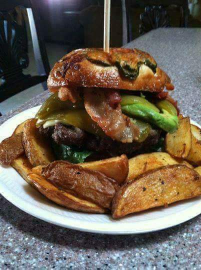 Charisma Eatery | restaurant | 1931 N Congress Dr, Nogales, AZ 85621, USA | 5204702264 OR +1 520-470-2264