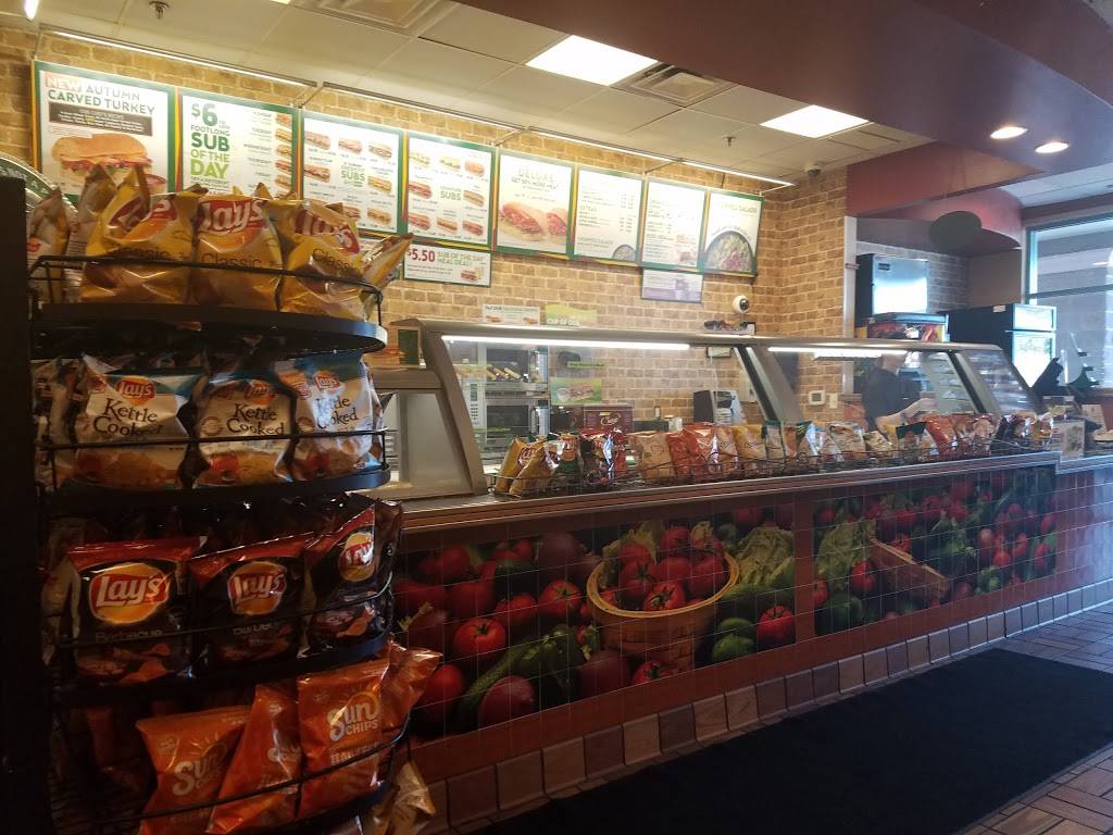 Subway | meal takeaway | 5095 N La Cañada Dr Suite D 7, Tucson, AZ 85704, USA | 5206909477 OR +1 520-690-9477