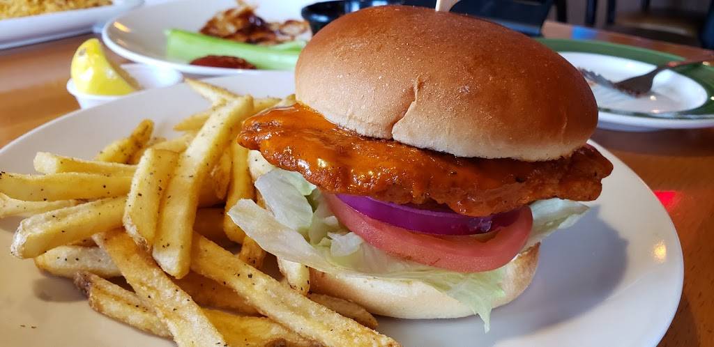 Applebees Grill + Bar | restaurant | 901 Ridgewalk Pkwy, Woodstock, GA 30188, USA | 6786263677 OR +1 678-626-3677