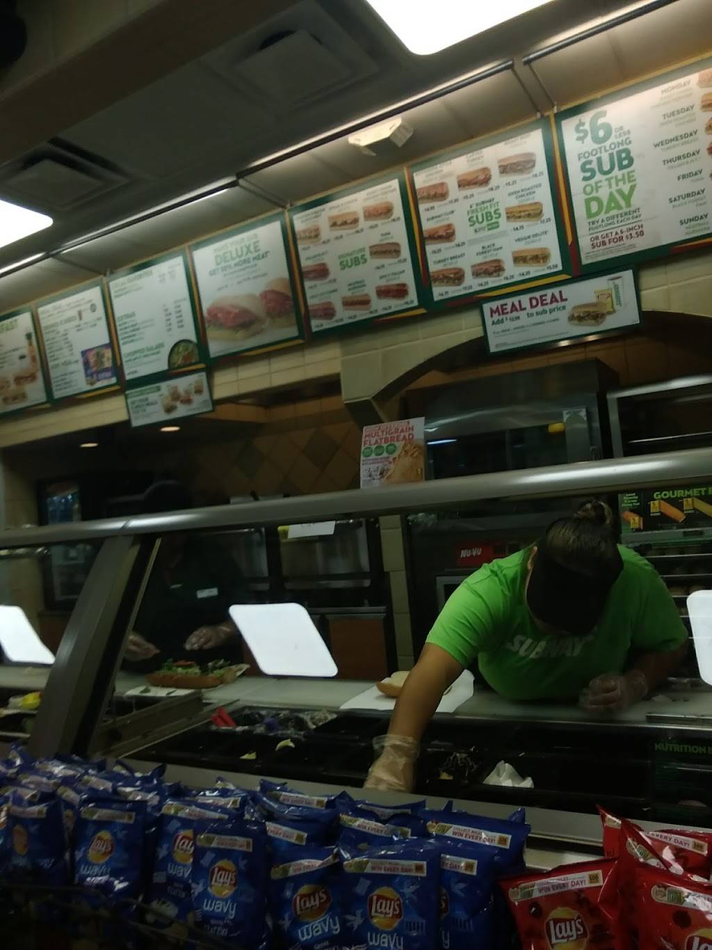 Subway Restaurants | restaurant | 3315 14th St, Riverside, CA 92501, USA | 9516823070 OR +1 951-682-3070