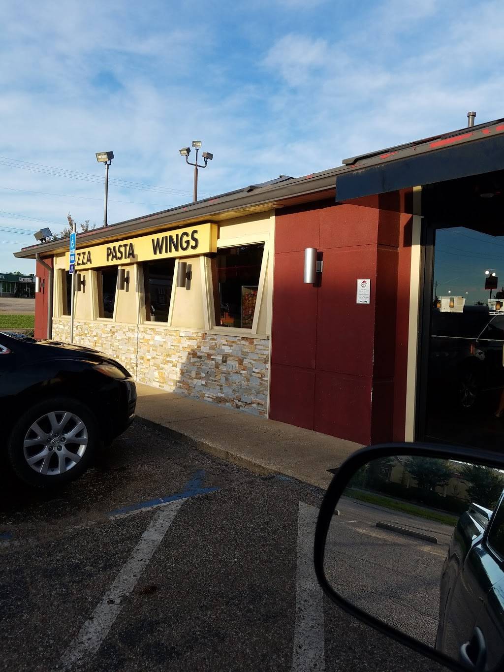 KFC | restaurant | 1209 Highway 72, East St, Corinth, MS 38834, USA | 6622863539 OR +1 662-286-3539