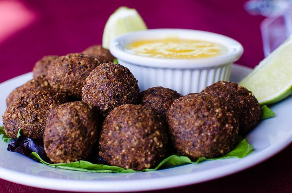 Moqueca Brazilian Cuisine | restaurant | 3550 Harbor Blvd #201, Oxnard, CA 93035, USA | 8052040970 OR +1 805-204-0970