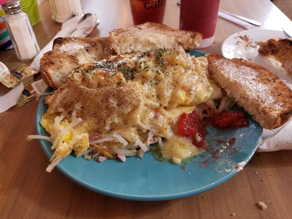 Lake Holcombe Cafe | restaurant | 26314 276th St, Holcombe, WI 54745, USA | 7155956025 OR +1 715-595-6025