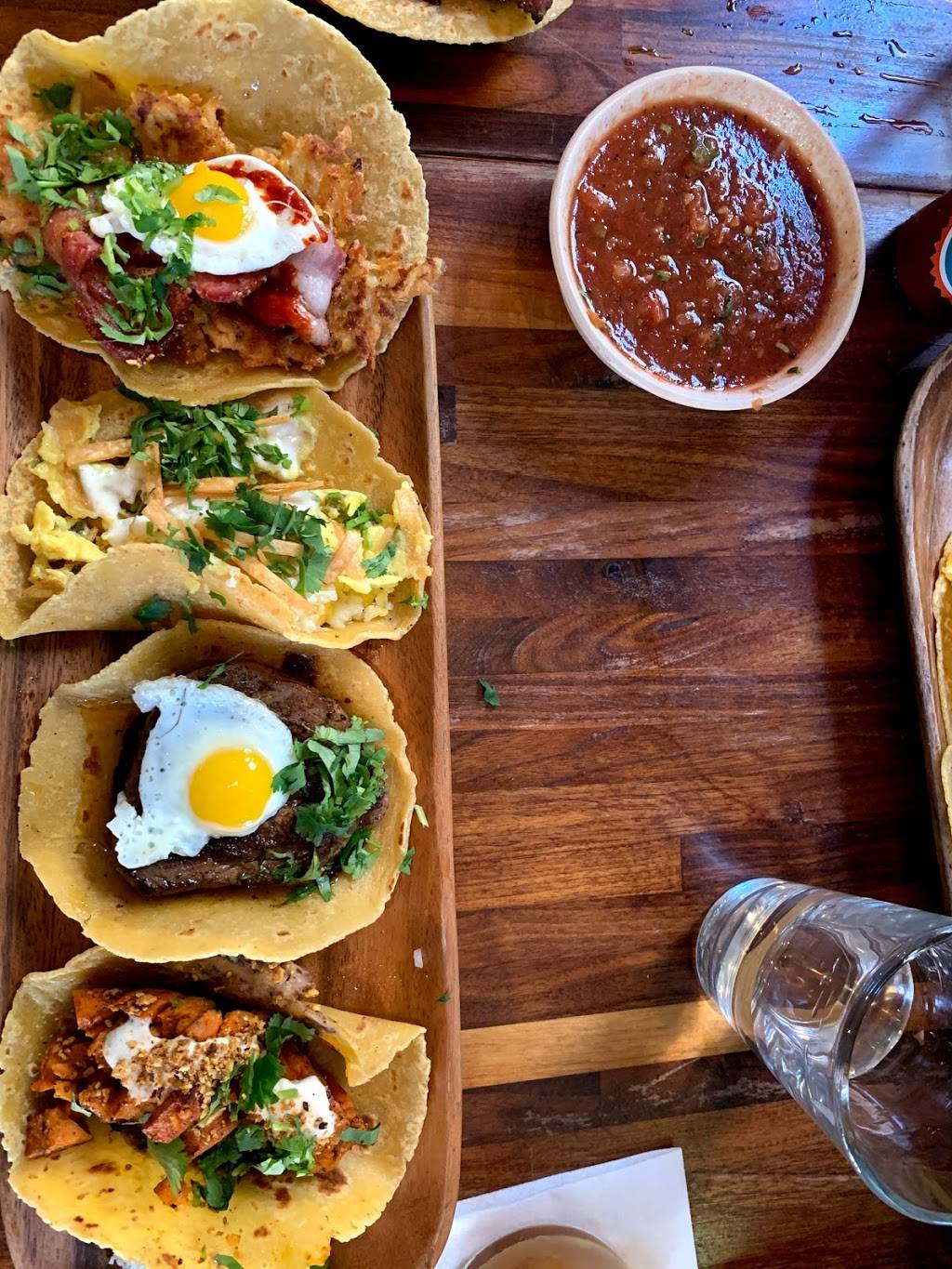 Tacolicious | restaurant | 741 Valencia St, San Francisco, CA 94110, USA | 4156496077 OR +1 415-649-6077