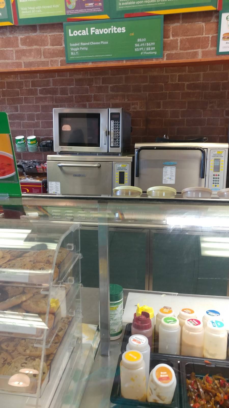 Subway | restaurant | 1190 Main St, Richmond, RI 02898, USA | 4014919789 OR +1 401-491-9789