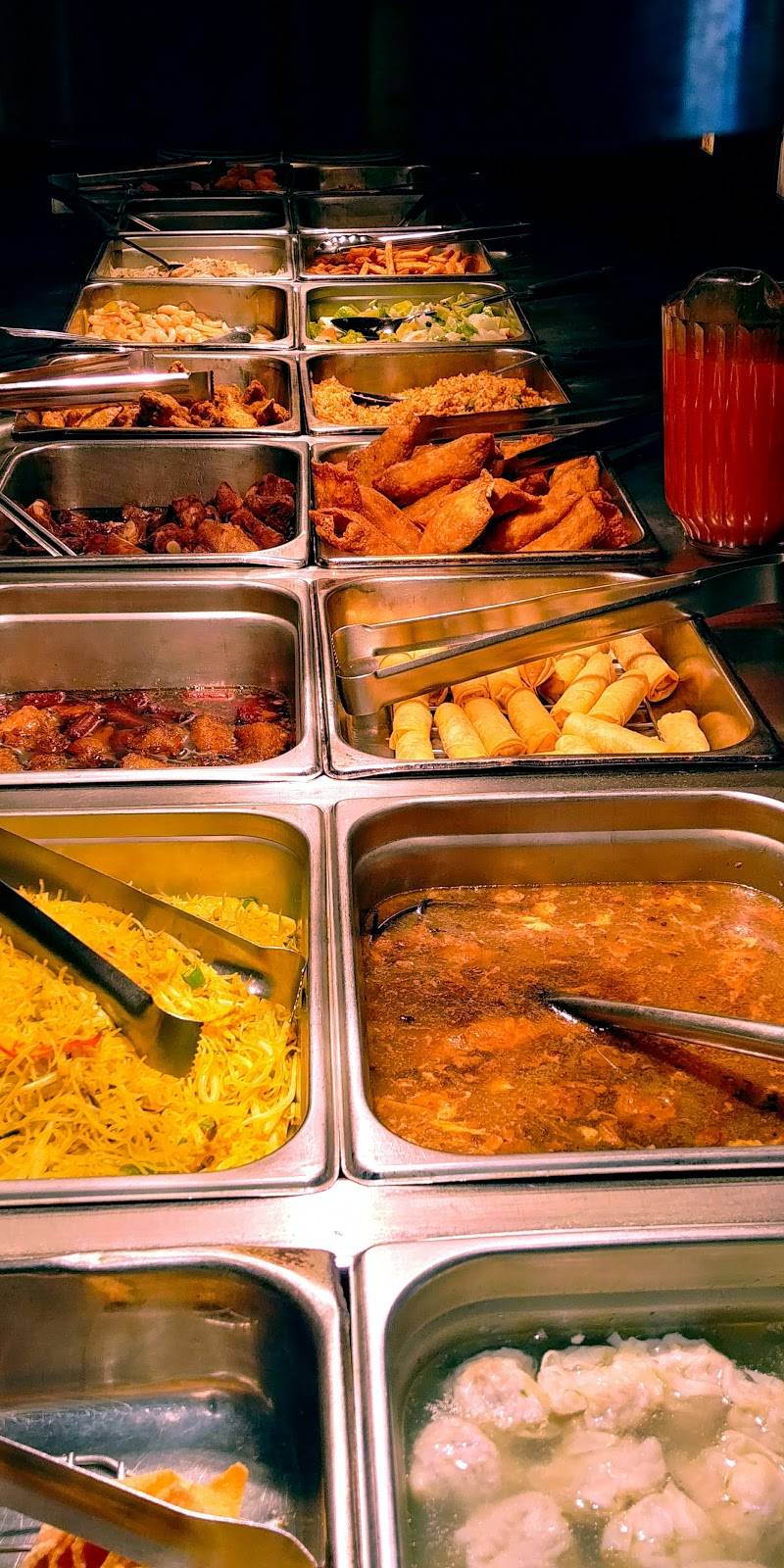 Dragon Rouge | restaurant | 162 Rue Maclaren E, Gatineau, QC J8L 1K4, Canada | 8199866688 OR +1 819-986-6688