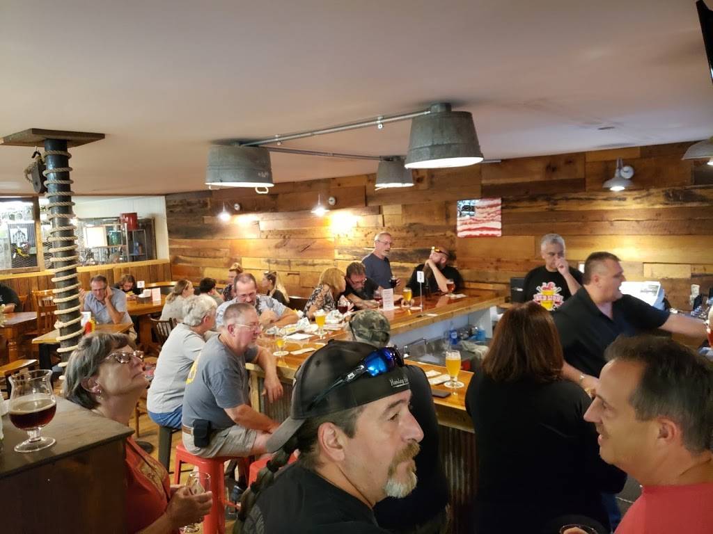 Red Lion Alesmiths | restaurant | 157 E Broadway, Red Lion, PA 17356, USA | 7178876599 OR +1 717-887-6599