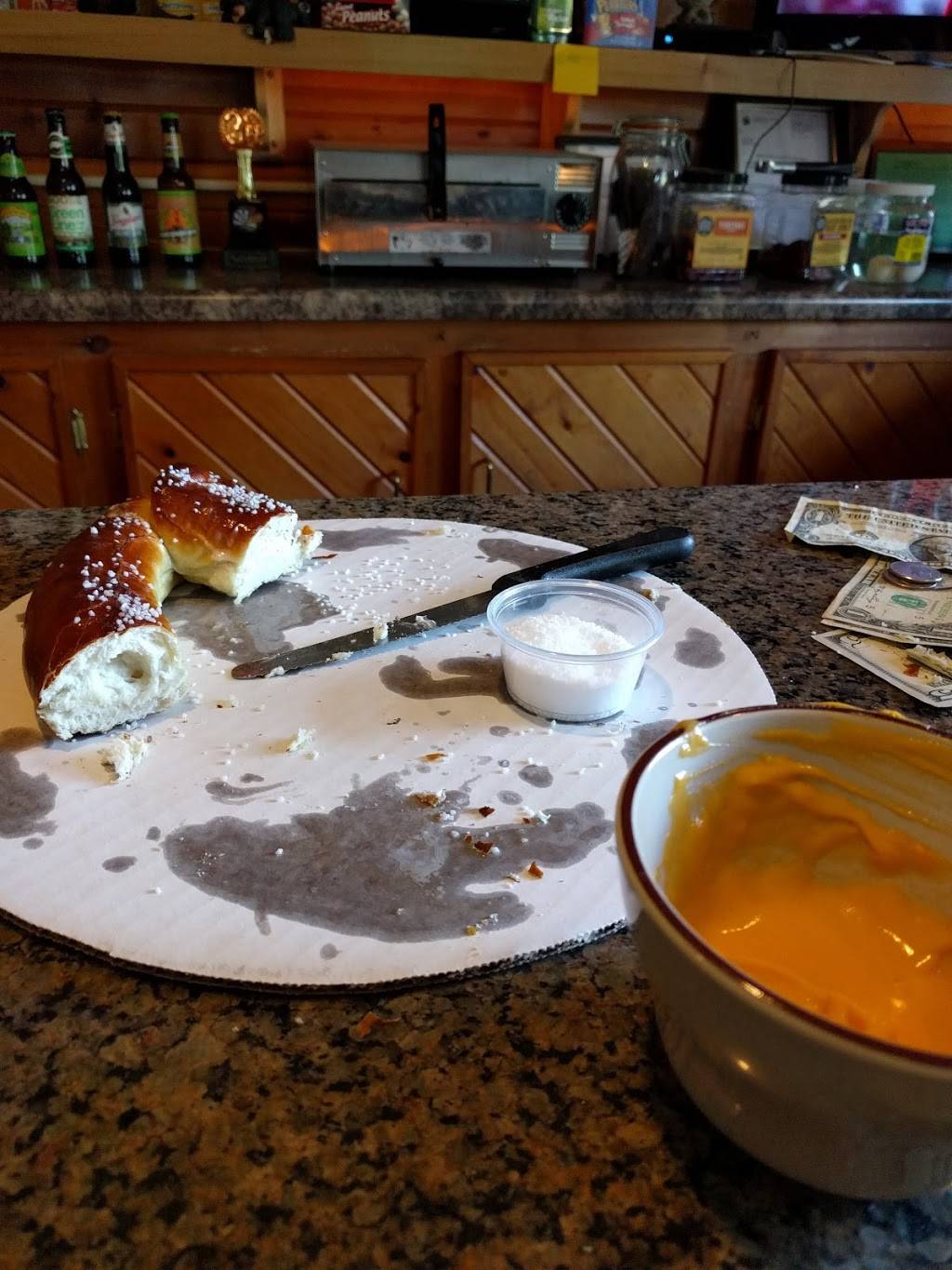 Moose Morgans North | restaurant | 899 State Hwy 13, Arkdale, WI 54613, USA | 6085647687 OR +1 608-564-7687