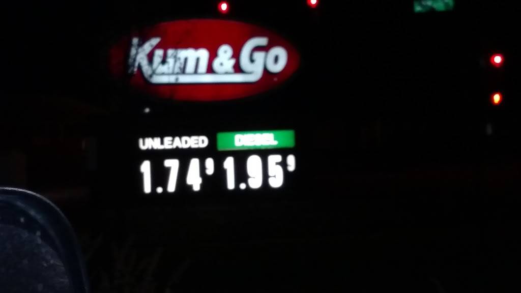 Kum & Go | meal takeaway | 2901 37th St, Evans, CO 80620, USA | 9703303206 OR +1 970-330-3206