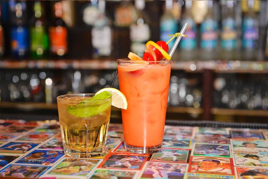 Teaneck Doghouse | restaurant | 1415 Palisade Ave, Teaneck, NJ 07666, USA | 2015307733 OR +1 201-530-7733