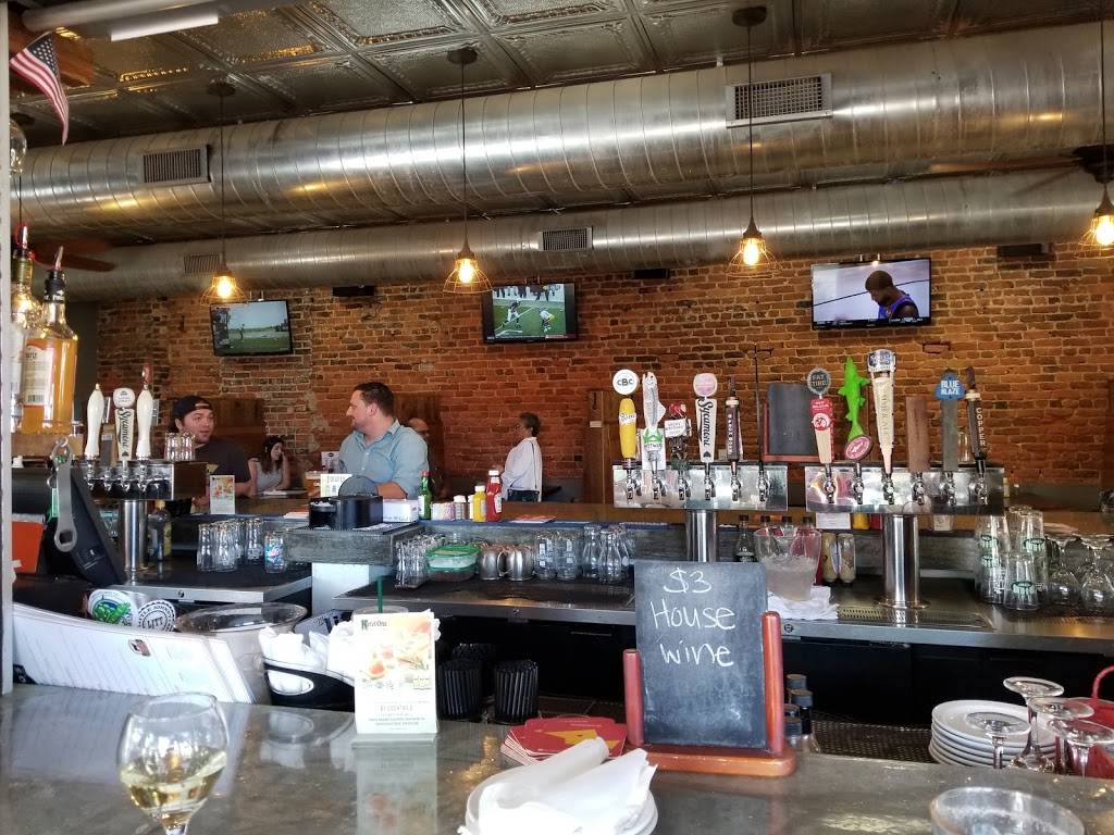 Hobos | restaurant | 213 Main St, Fort Mill, SC 29715, USA | 8035484626 OR +1 803-548-4626