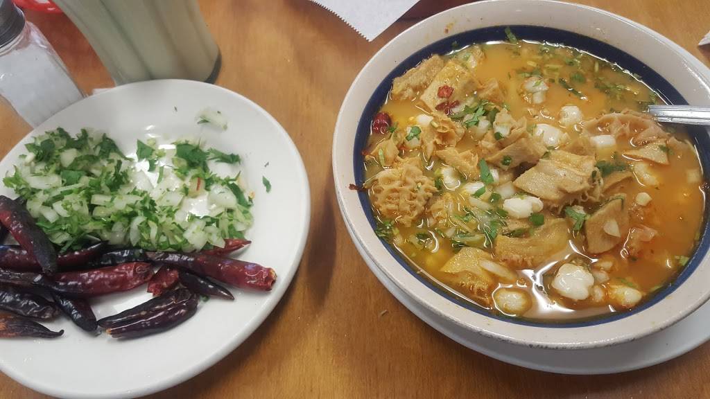 Mr Tacos Restaurant | restaurant | 2600 Plaza Ct, Dixon, CA 95620, USA | 7076789067 OR +1 707-678-9067