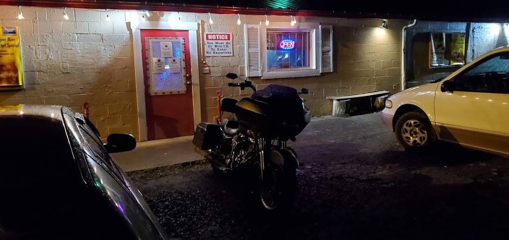 Blu Smoke Tavern | restaurant | 16130 W Andrew Johnson Hwy, Bulls Gap, TN 37711, USA | 4233934258 OR +1 423-393-4258