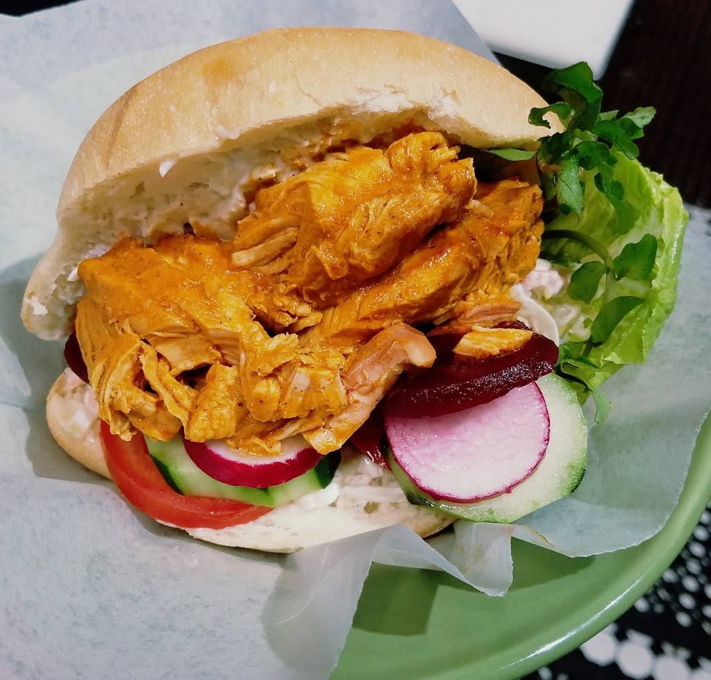 Cantarito Salvadorian Restaurant | restaurant | 730 W Lancaster Blvd #102, Lancaster, CA 93534, USA | 6619513939 OR +1 661-951-3939