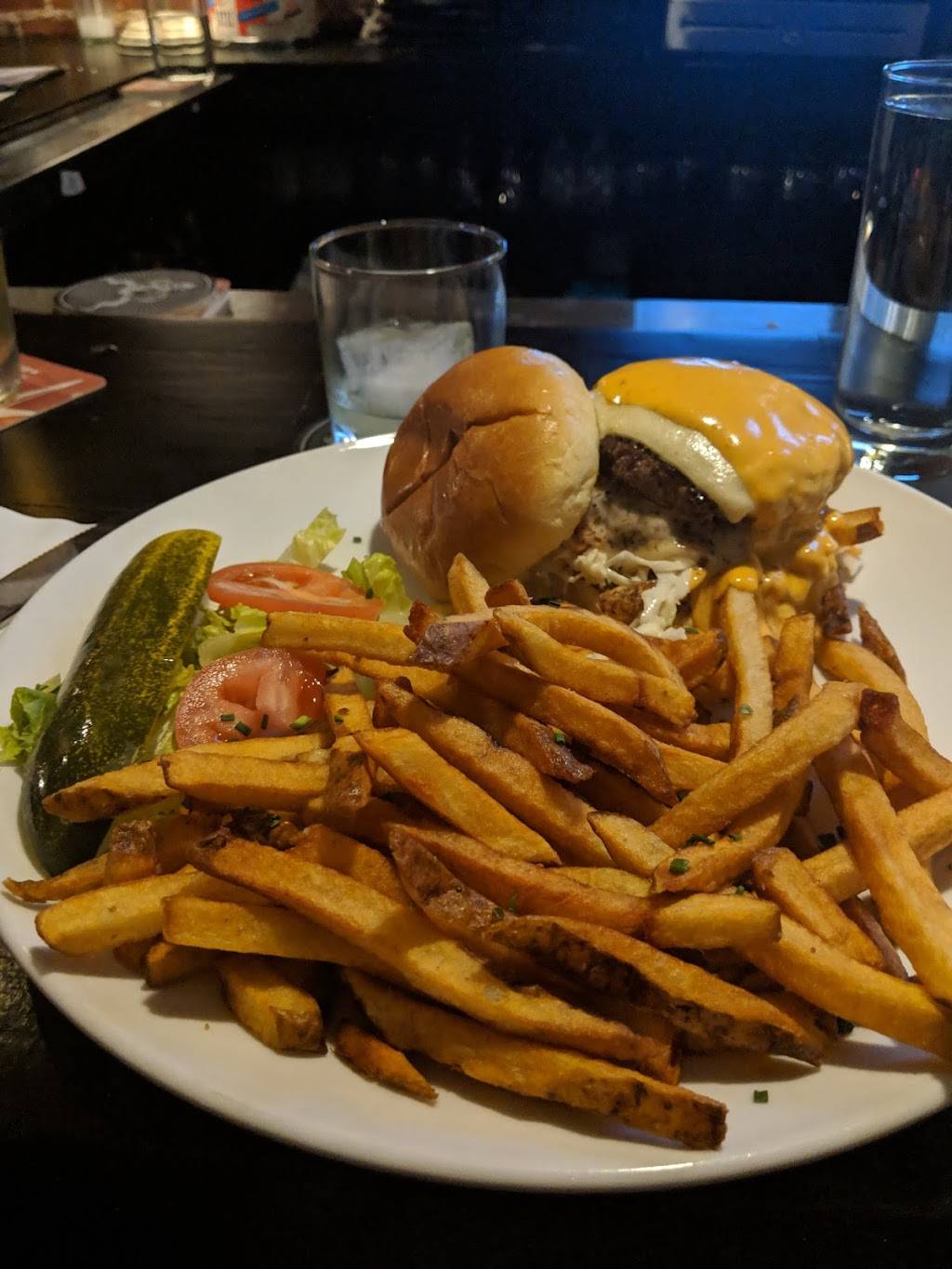 Starlite Amesbury | restaurant | 37 Main St, Amesbury, MA 01913, USA | 9787925746 OR +1 978-792-5746