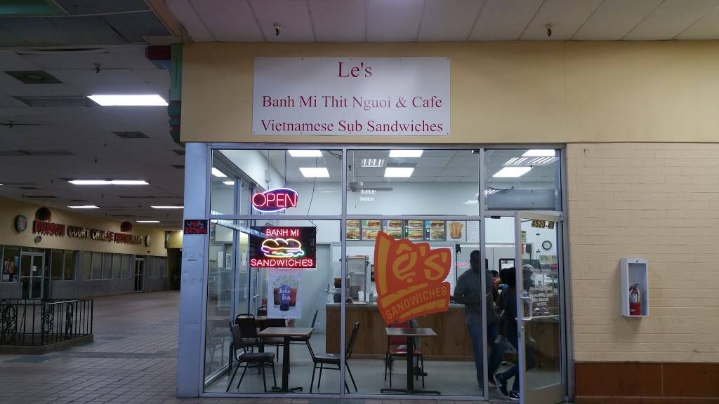 Les Sandwiches & Cafe | meal takeaway | 4520 N Tryon St # 41, Charlotte, NC 28213, USA | 7049217498 OR +1 704-921-7498