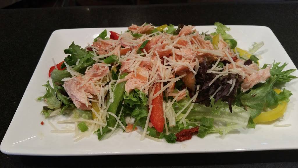 The Tavern at St. Michaels Square | restaurant | 2918 67th Ave, Greeley, CO 80634, USA | 9703302337 OR +1 970-330-2337