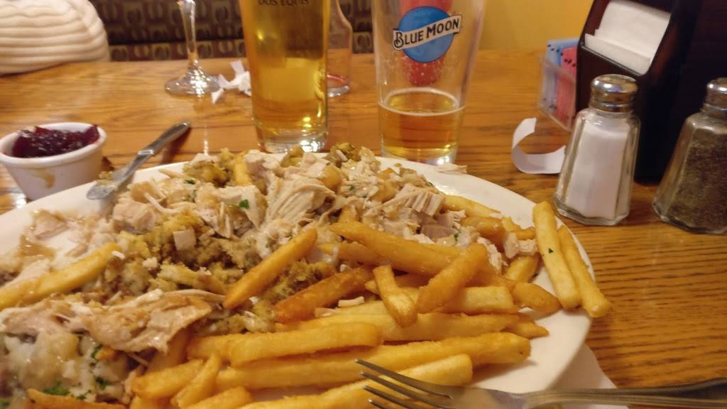 The Boondocks | restaurant | 18 N Main St, Berkley, MA 02779, USA | 7745011278 OR +1 774-501-1278