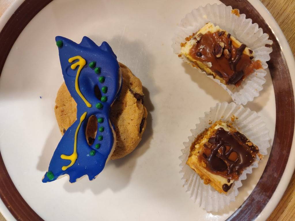 Crossroads Culinary Center | restaurant | 3 Frontier Rd, Buffalo, NY 14228, USA | 7166453663 OR +1 716-645-3663