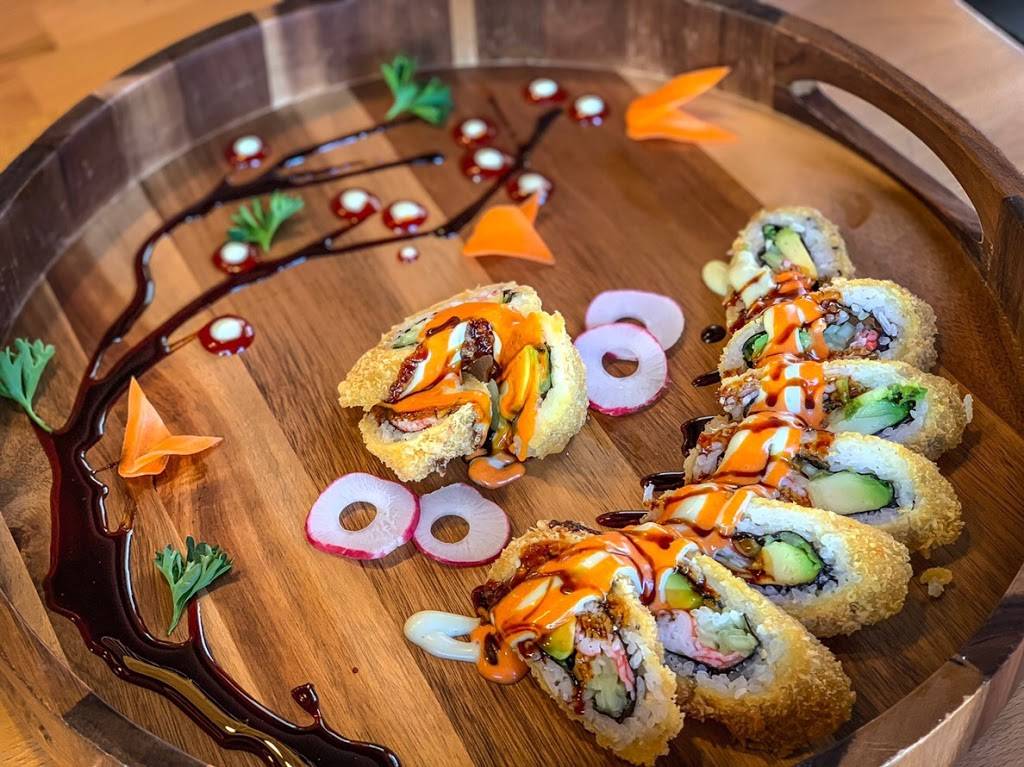 Rice N Roll Bistro | restaurant | 1952 N Farwell Ave, Milwaukee, WI 53202, USA | 4142209944 OR +1 414-220-9944