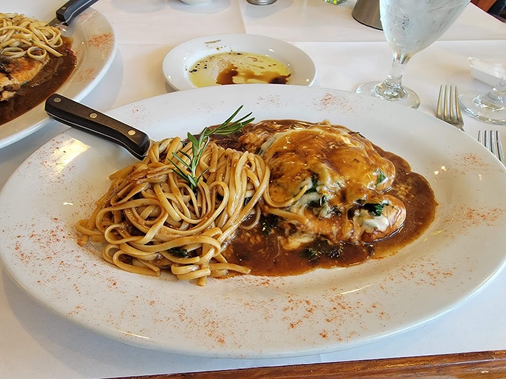 Trattoria Pampered Chef | restaurant | 7347 Miami Lakes Dr, Hialeah, FL 33014, USA | 3058258919 OR +1 305-825-8919