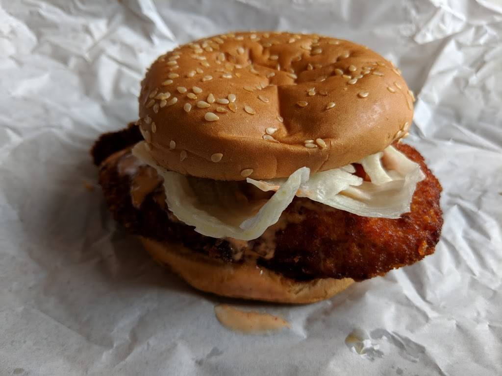 McCoy Burger Company | restaurant | 2069 Simcoe St N, Oshawa, ON L1H 7K4, Canada | 2892407553 OR +1 289-240-7553