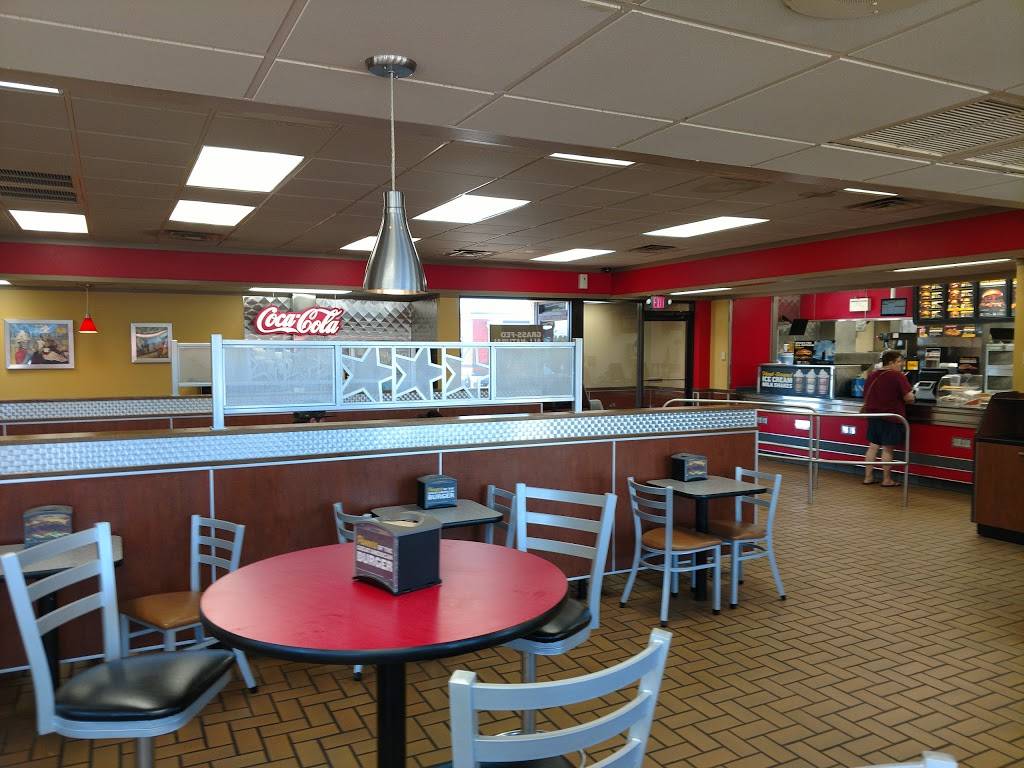 Hardees | restaurant | 710 S Alabama Ave, Chesnee, SC 29323, USA | 8644613111 OR +1 864-461-3111
