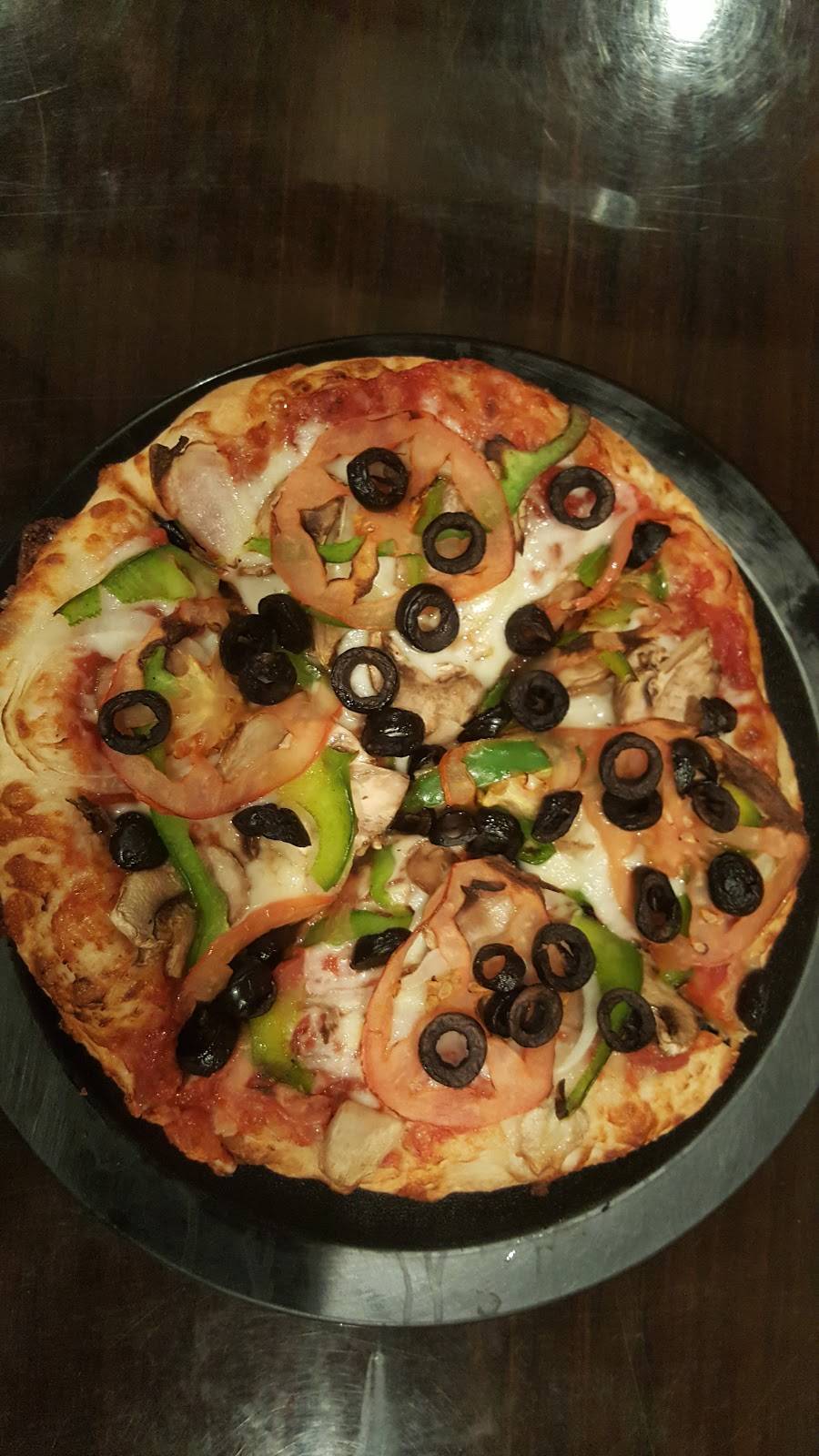 Pizza Factory | restaurant | 56030 CA-371 Unit #9, Anza, CA 92539, USA | 9513896155 OR +1 951-389-6155