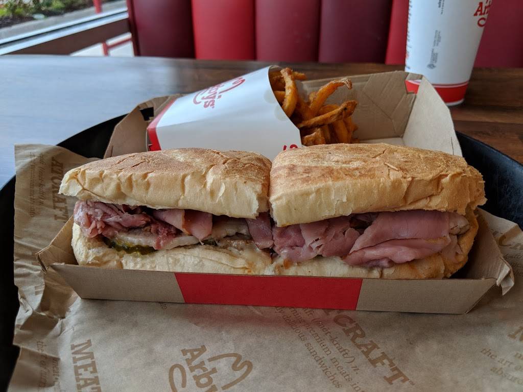 Arbys | restaurant | 590 N University Dr, Coral Springs, FL 33071, USA | 9543447726 OR +1 954-344-7726