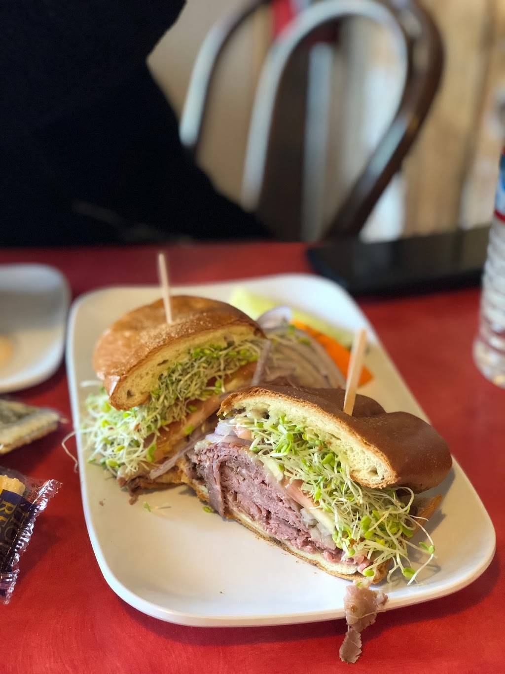 Eriks DeliCafé | Redwood City | meal takeaway | 400 Walnut St, Redwood City, CA 94063, USA | 6503641717 OR +1 650-364-1717