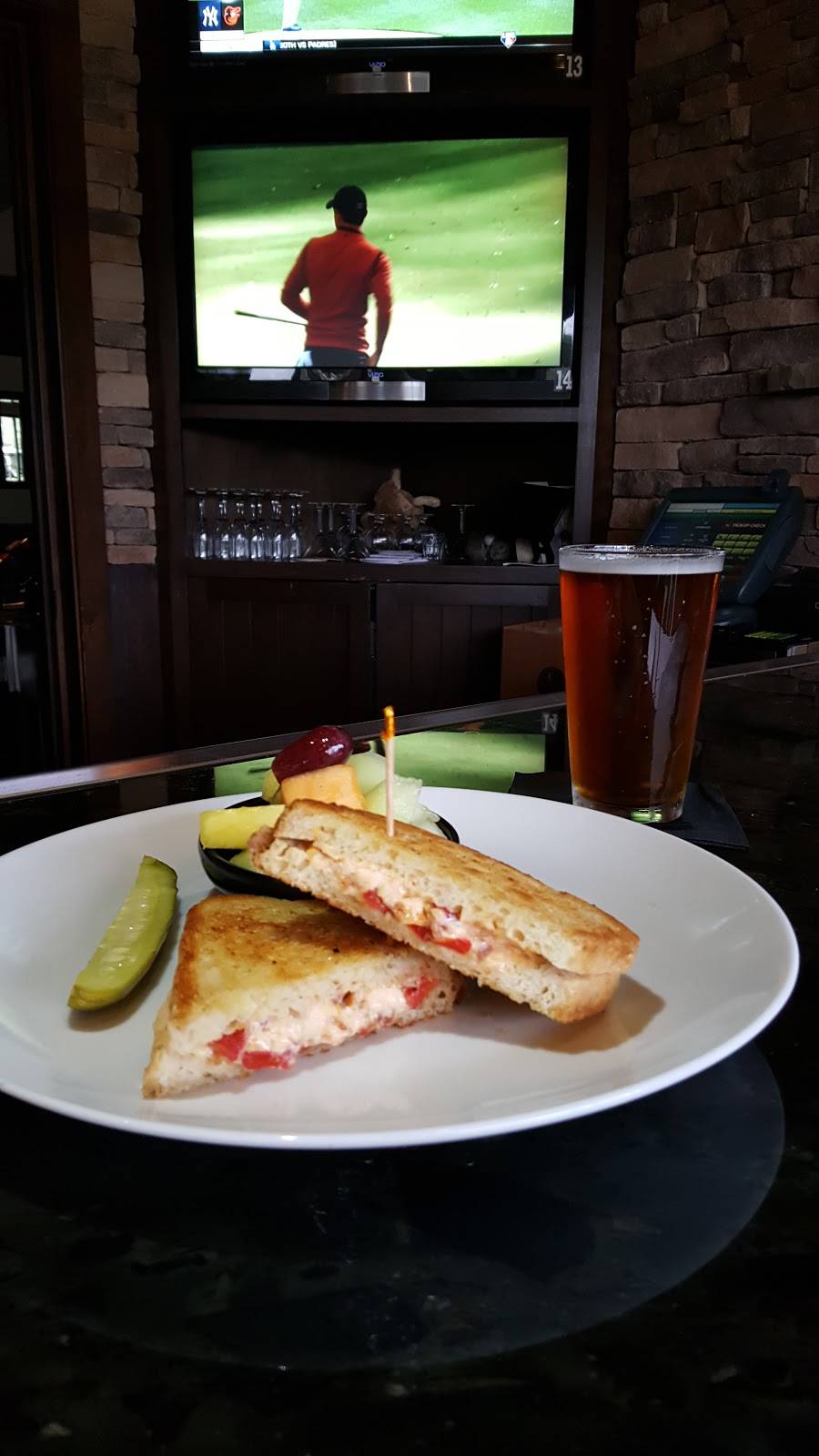 SJH Sports Bar & Grill | restaurant | 32120 San Juan Creek Rd, San Juan Capistrano, CA 92675, USA | 9492401919 OR +1 949-240-1919