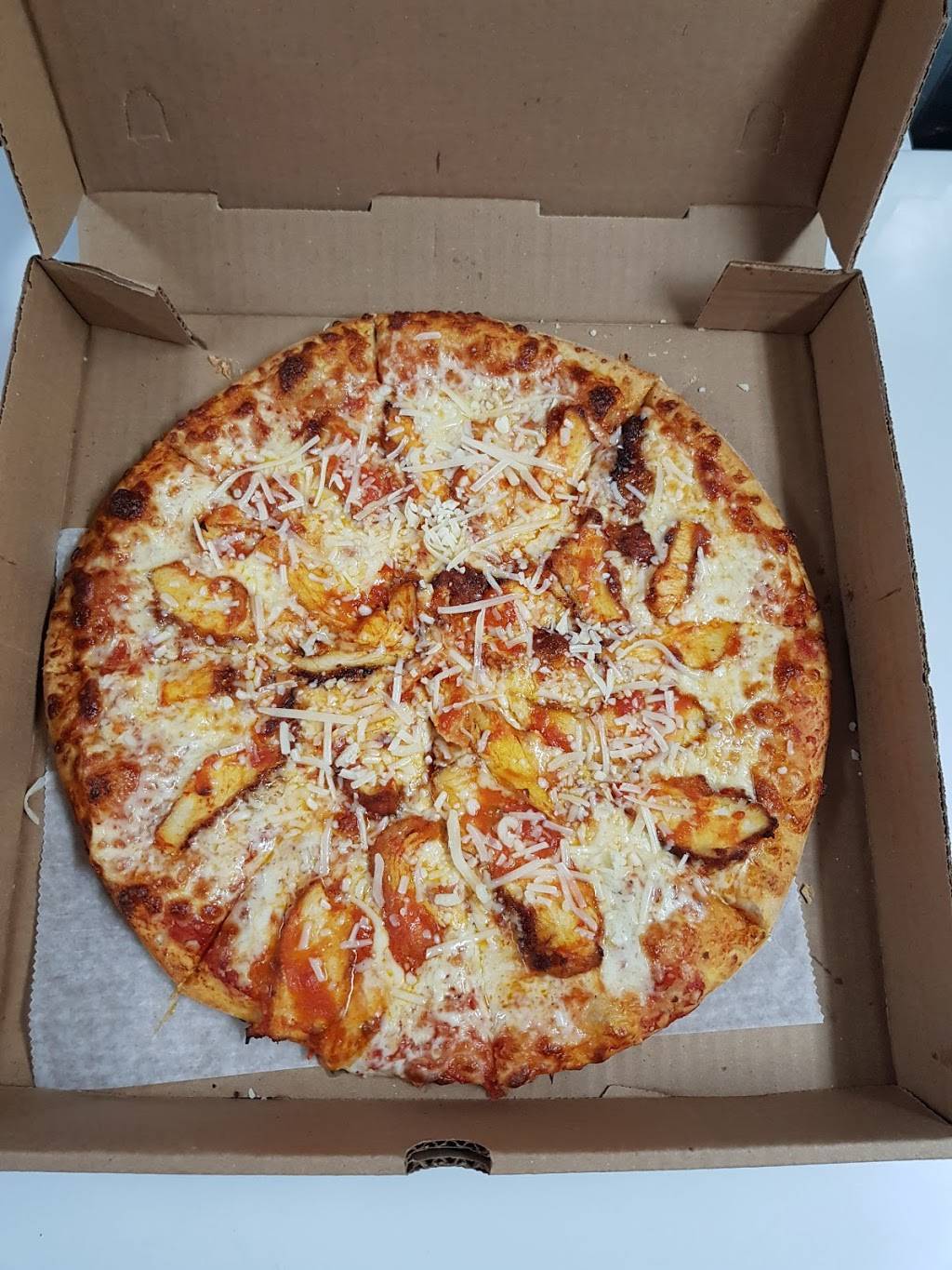 Pizza Roma | restaurant | 1092 Chalkstone Ave, Providence, RI 02908, USA | 4012722700 OR +1 401-272-2700