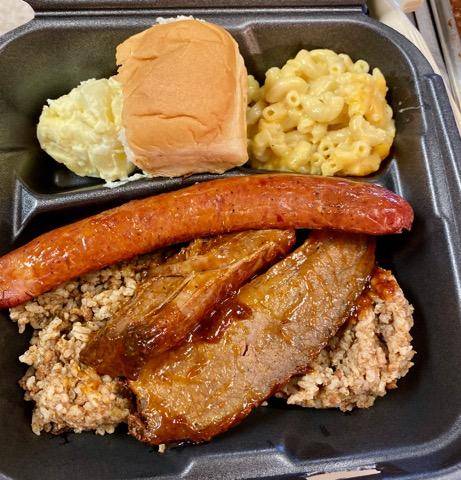 Durand’s Cafe | restaurant | 117 W Port St, St Martinville, LA 70582, USA | 3373949880 OR +1 337-394-9880