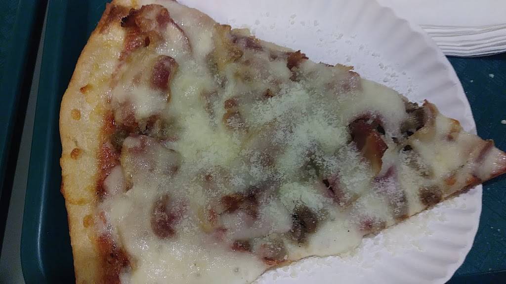 Mamma Lucia Pizza | restaurant | 2401 Liberty Heights Ave, Baltimore, MD 21215, USA | 4105232284 OR +1 410-523-2284