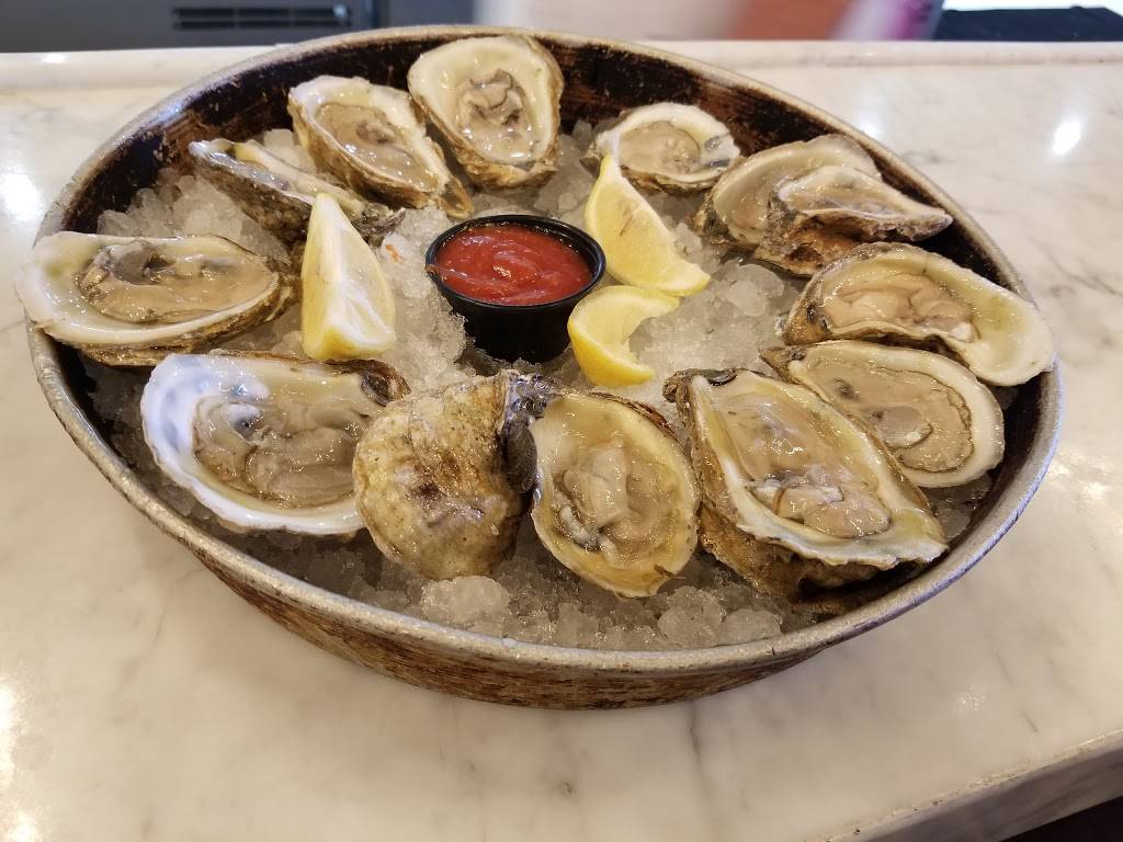 Flying Fish Public Market & Grill | restaurant | 4744 U.S. 17 S, North Myrtle Beach, SC 29582, USA | 8436633474 OR +1 843-663-3474