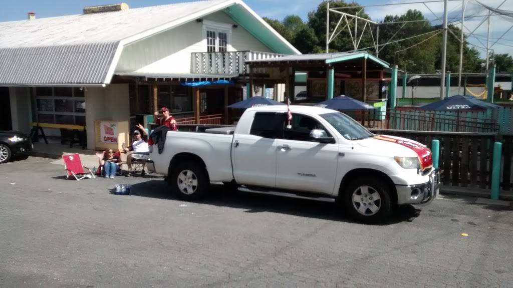 Last Resort | restaurant | 513 Deacon Blvd, Winston-Salem, NC 27105, USA | 3366084833 OR +1 336-608-4833