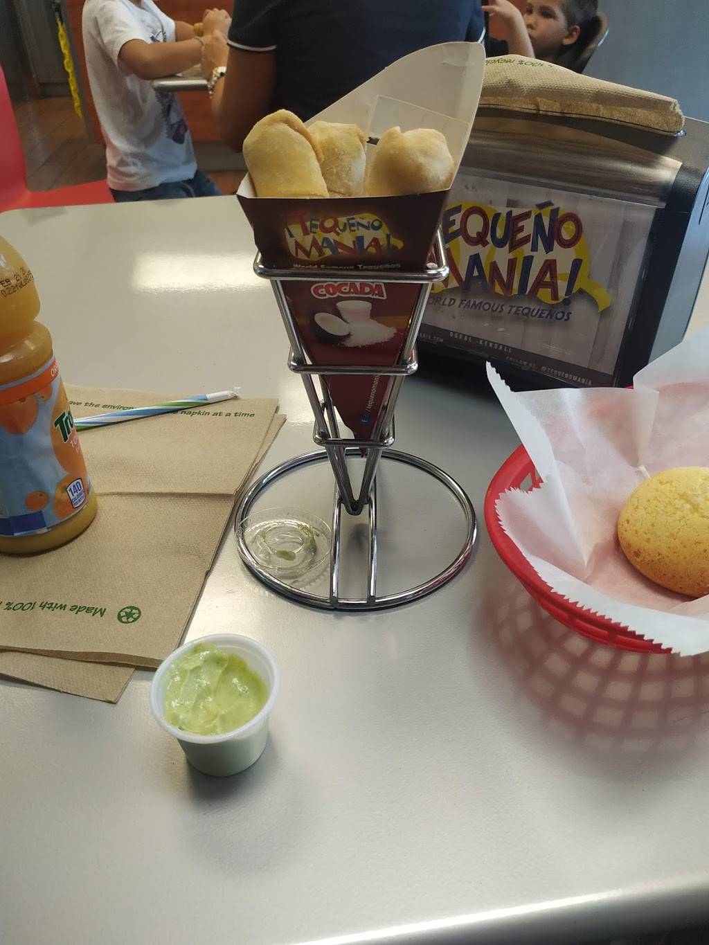 Tequenomania | restaurant | 10201 NW 58th St #103, Doral, FL 33178, USA | 7865024084 OR +1 786-502-4084