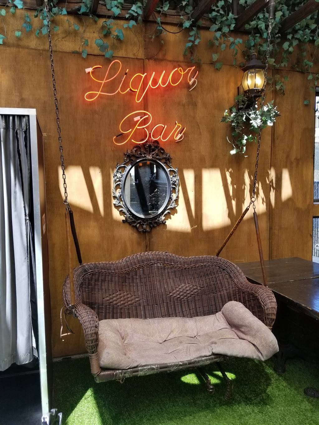 Pearls Rooftop | night club | 8909 Sunset Blvd, West Hollywood, CA 90069, USA | 3103606800 OR +1 310-360-6800