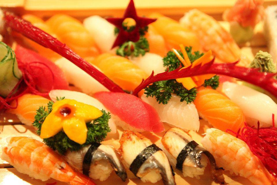 Akima House | restaurant | 1126 Sutton St, Kincardine, ON N2Z 2E2, Canada | 5193963444 OR +1 519-396-3444