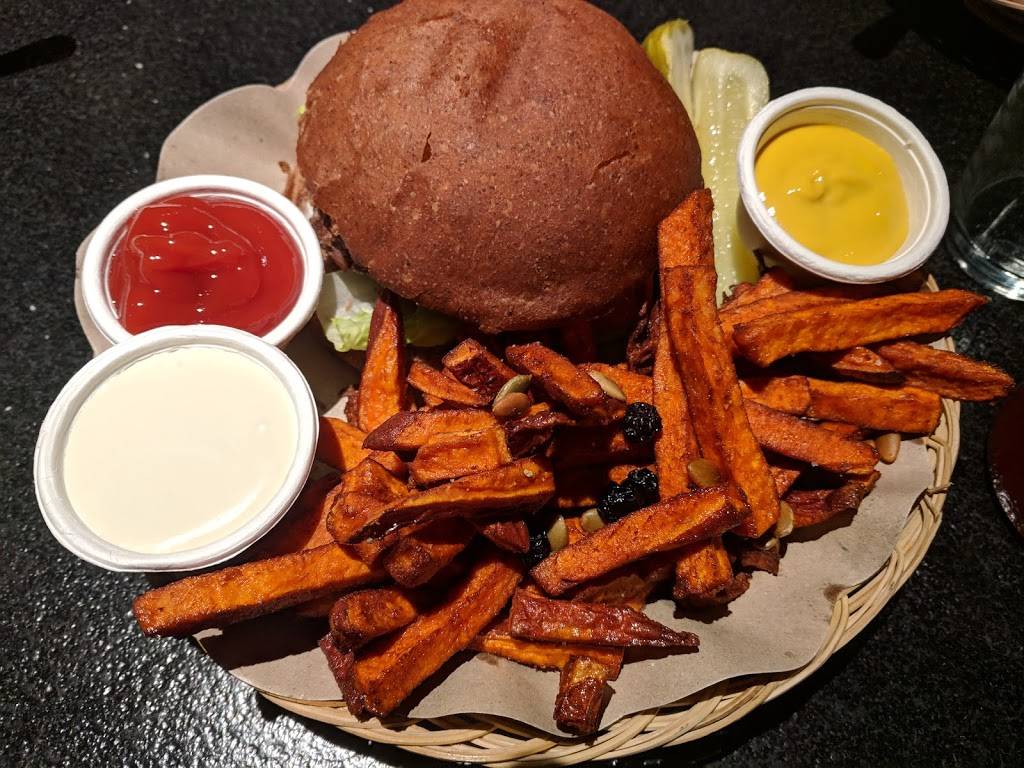 Wero Restaurant at Virginia Dare Winery | restaurant | 22281 Chianti Rd, Geyserville, CA 95441, USA | 7077353575 OR +1 707-735-3575