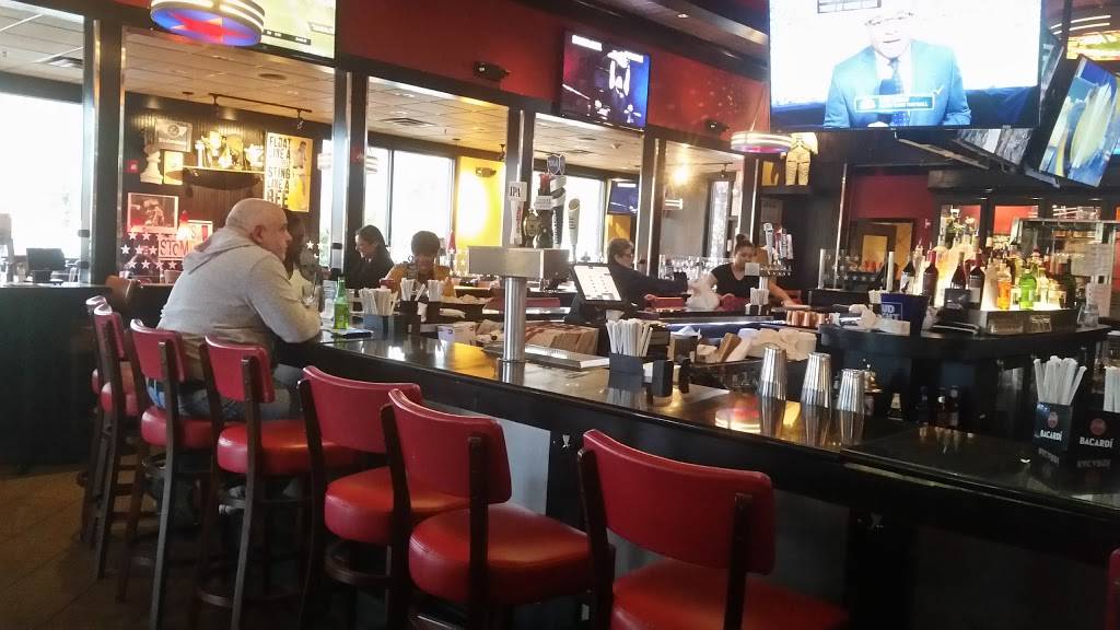 TGI Fridays | restaurant | 833 Kimball Ave Bldg 13A, Yonkers, NY 10704, USA | 9143083258 OR +1 914-308-3258
