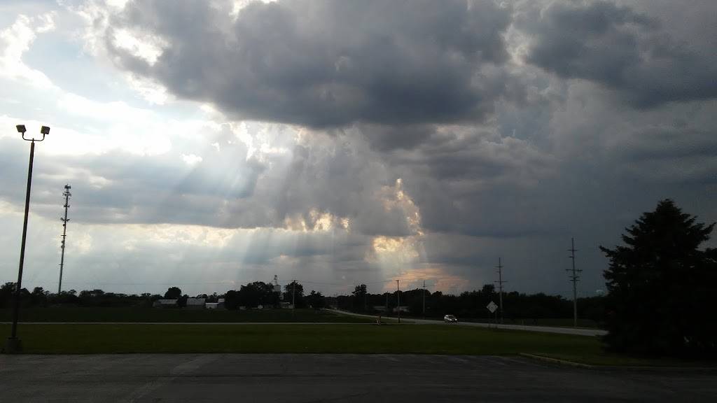 Merchant`s Restaurant & Lounge | restaurant | 1340 East Michigan Avenue, Morocco, IN 47963, USA | 2192852871 OR +1 219-285-2871