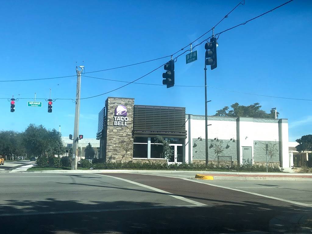 Taco Bell | meal takeaway | 6961 Miramar Pkwy, Miramar, FL 33023, USA | 7542022953 OR +1 754-202-2953